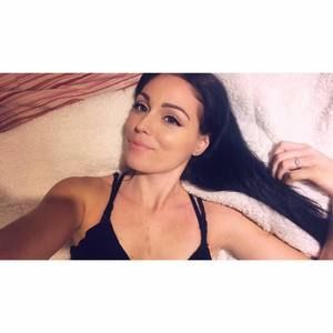 Meet your Posher, Shaya